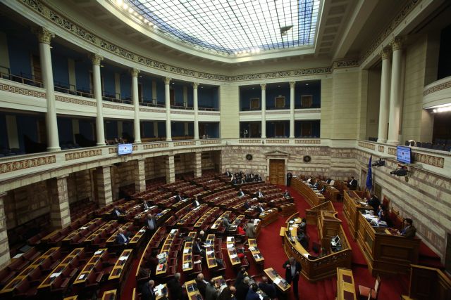 Η κυβέρνηση «αυτοκτόνησε» στη Βουλή – Τεράστια ζημιά προκάλεσαν τα ρουσφέτια της τελευταίας στιγμής