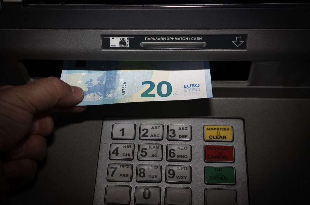 Εκδίκηση εργοδότη στη Μυτιλήνη: Τιμώρησε εργαζόμενο που αρνήθηκε να επιστρέψει το χριστουγεννιάτικο δώρο