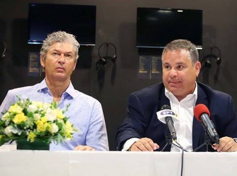 Όλα τριγύρω αλλάζουν κι ο Άρης σε σταθερή αβεβαιότητα