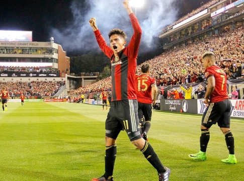 Η Ατλάντα Γιουνάιτεντ έκανε φιέστα σε… στριπτιτζάδικο (vid)