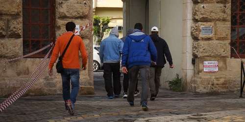 Ελένη Τοπαλούδη: Στο ίδιο κελί ο 19χρονος και ο 21χρονος κατηγορούμενοι για τον φόνο της