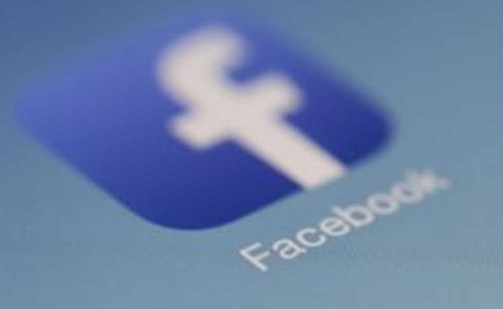 Facebook: Γνωστές εφαρμογές μοιράζονται δεδομένα