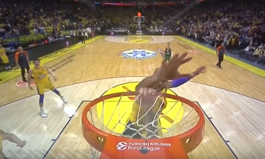 Τα καλύτερα καρφώματα του Δεκεμβρίου! (vid)