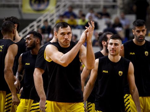 Ενοχλήσεις ο Ματσιούλις, δεν ανησυχούν στην ΑΕΚ