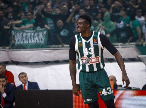 TOP 10: Ο Θανάσης το κορυφαίο κάρφωμα του πρώτου γύρου! (vid)