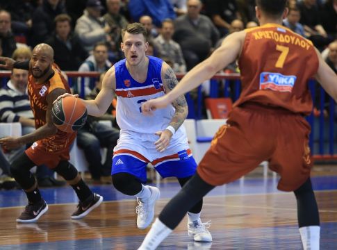 «Πάγωσαν» με τον Παπαντωνίου