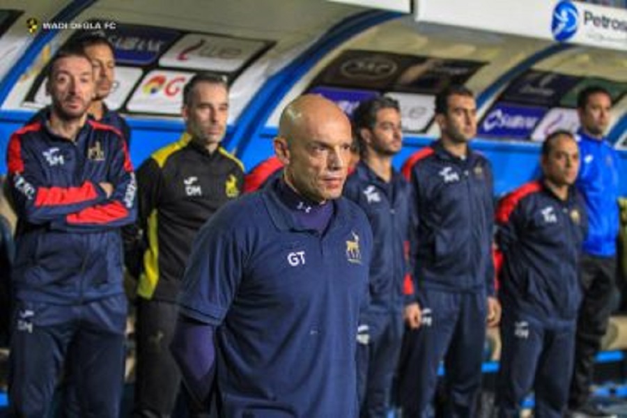 Κόντρα στον Τάκη