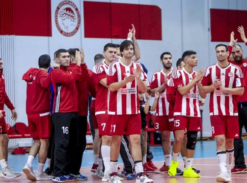 Ολυμπιακός και ΑΕΚ ρίχνονται στη μάχη μετά από τρεις εβδομάδες διακοπής