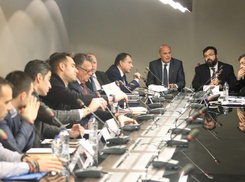 Ολοκληρώθηκε η συνάντηση – Όλα δείχνουν σέντρα στο πρωτάθλημα