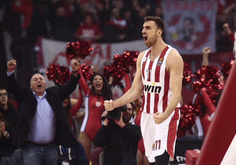 Τρίτη φορά MVP αγωνιστικής ο Μιλουτίνοφ