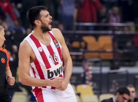 MVP της αγωνιστικής ο Παπανικολάου!