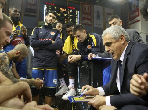 Πεδουλάκης: «Δεν μπορέσαμε να πιέσουμε το μυαλό και την ψυχολογία του ΠΑΟΚ»