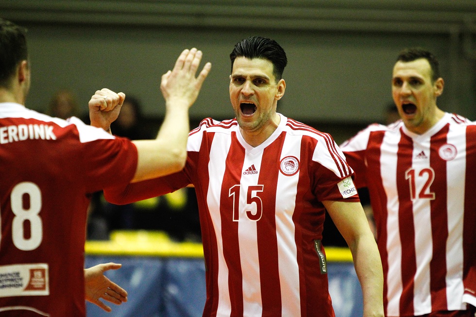 ΑΕΚ – Ολυμπιακός 1-3 (25-23 – 17-25, 20-25, 18-25)