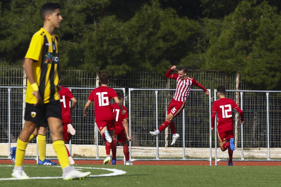 Μεγάλο διπλό της Κ-15 του Ολυμπιακού επί της ΑΕΚ | to10.gr Μεγάλο διπλό της Κ-15 του Ολυμπιακού επί της ΑΕΚ | to10.gr