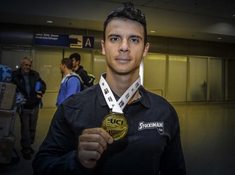 Πάτησε Ελλάδα ο Κυπελλούχος Κόσμου Χρήστος Βολικάκης (pics)