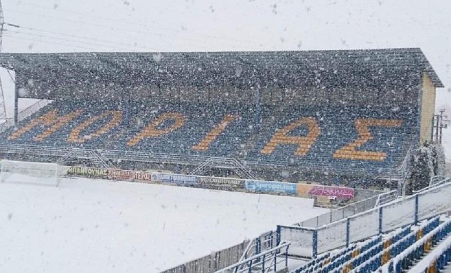 Χιόνια στην Τρίπολη, αλλά καιρός-πρόβλεψη για… ματς (vid)