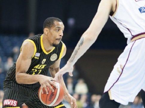Έτσι «γάζωσε» την Λιετκαμπέλις η ΑΕΚ (vid)
