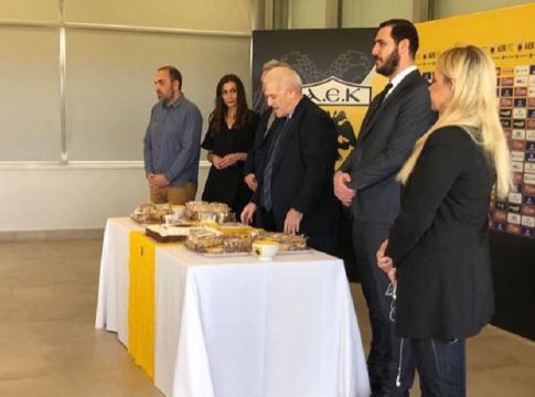 Η ΑΕΚ κόβει πίτα για το 2019 παρουσία Μελισσανίδη (pics)