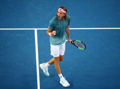 Ένα βήμα από τη 10άδα της ATP ο Τσιτσιπάς! (pic)