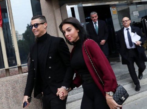 Πρόστιμο 18,8 εκατ. ευρώ και δύο χρόνια φυλάκιση με αναστολή για τη φοροδιαφυγή στον Ρονάλντο!