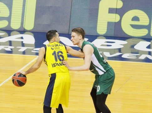 Με Σλούκα και κορυφή τον Καμπάτσο το Top 10 της Euroleague (vid)