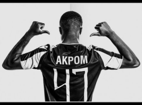 ΠΑΟΚ: To Toumpa Magazine μαζί με τον Άκπομ 
