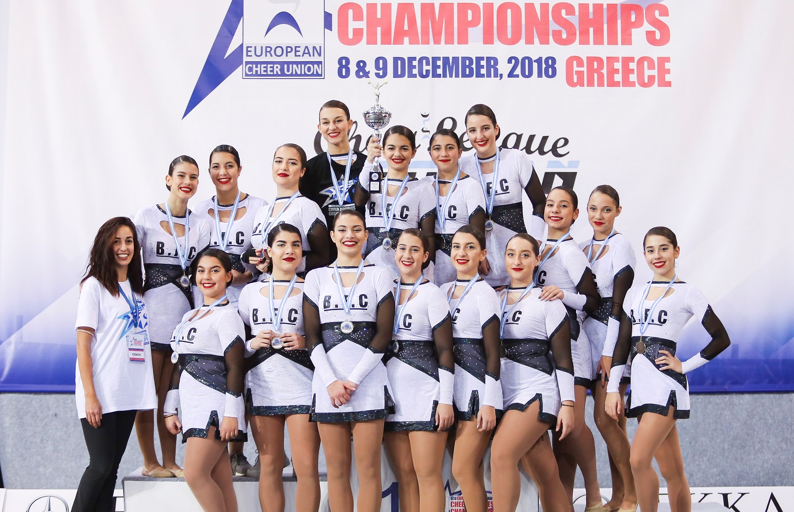 Στις πρώτες θέσεις της Cheer League οι ελληνικές ομάδες (pics)