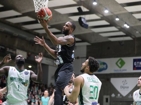 Ναντέρ – ΠΑΟΚ 79-70