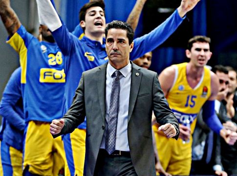 Ο coach Bullet που… έβαλε φωτιά στα πλέι-οφ