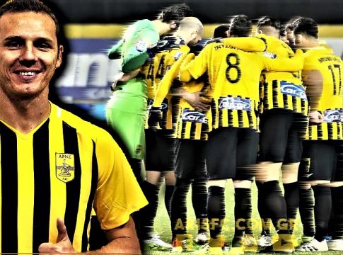 «Βλέπει» 11άδα ο Κόρχουτ