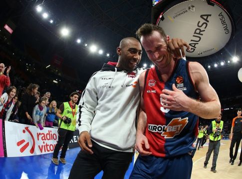 Στο «δρόμο» του Περιστερίου ο Χουέρτας