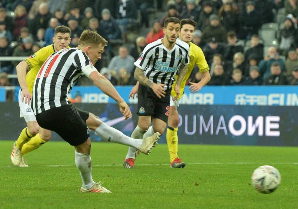 Σκοράρει η Μπλάκμπερν