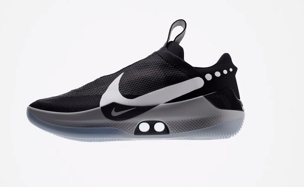 Το κόλπο για να μην μυρίζουν τα παπούτσια