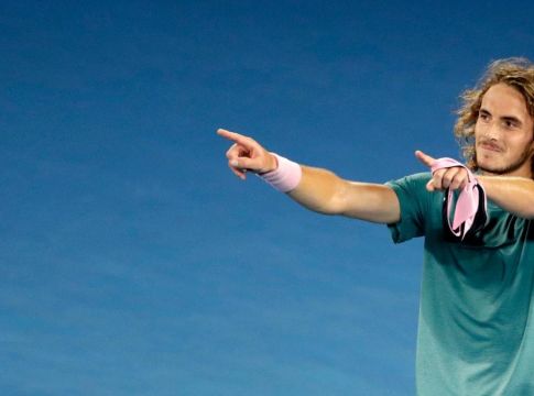 Όλη η Μελβούρνη στο πλευρό του Τσιτσιπά (vid)