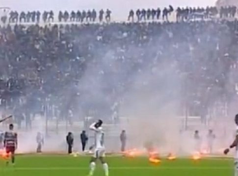 Εξήντα οι τραυματίες στην Αλγερία