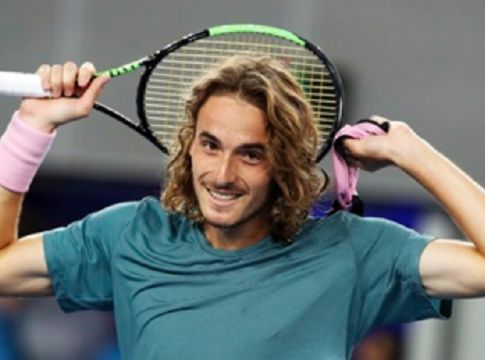 Τσιτσιπάς: «Δεν κάθομαι στο δωμάτιό μου παίζοντας βιντεοπαιχνίδια, όπως άλλοι»