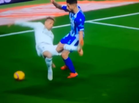 Το απολαυστικό… ζεϊμπέκικο του Μαριάνο (vid)