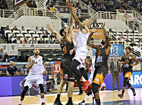 Σε Πάτρα και Θεσσαλονίκη τα φώτα της Basket League