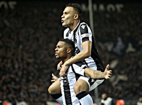 Έτσι νίκησε ο ΠΑΟΚ τον Ολυμπιακό στην Τούμπα (vids)