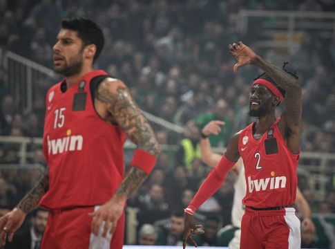 Άργησε να φύγει η αποστολή λόγω ντόπινγκ κοντρόλ