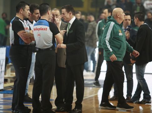 Πιτίνο: «Δεν έχω ξαναζήσει κάτι τέτοιο, είμαι πολύ απογοητευμένος»