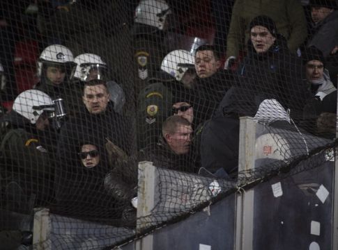 Επεισόδια των οπαδών της Ντιναμό με την Αστυνομία (pics)