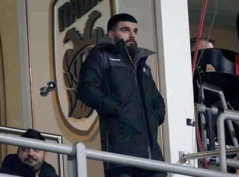 Εμφανίστηκε ο Γ. Σαββίδης: «Ο ΠΑΟΚ τους έκανε να πανηγυρίζουν την ισοπαλία» (pic)