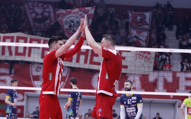 LIVE: Ολυμπιακός – Τρεντίνο 0-3 (17-25, 19-25, 24-26)