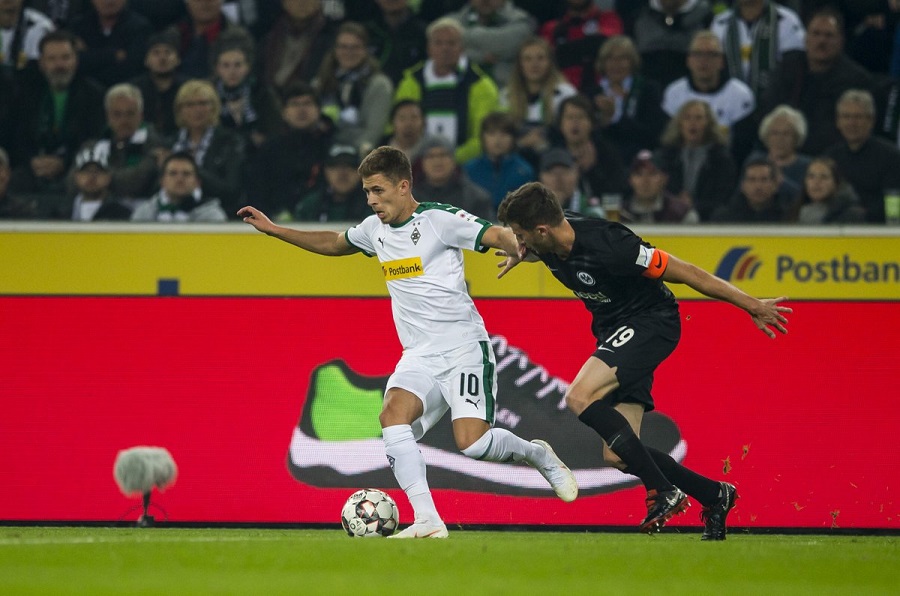 LIVE: Άιντραχτ Φρανκφούρτης – Γκλάντμπαχ