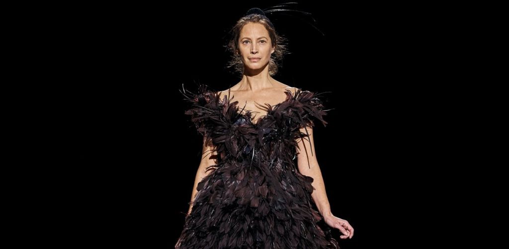 Κρίστι Τέρλινγκτον: Έκλεισε την επίδειξη του Μάρκ Τζέικομπς