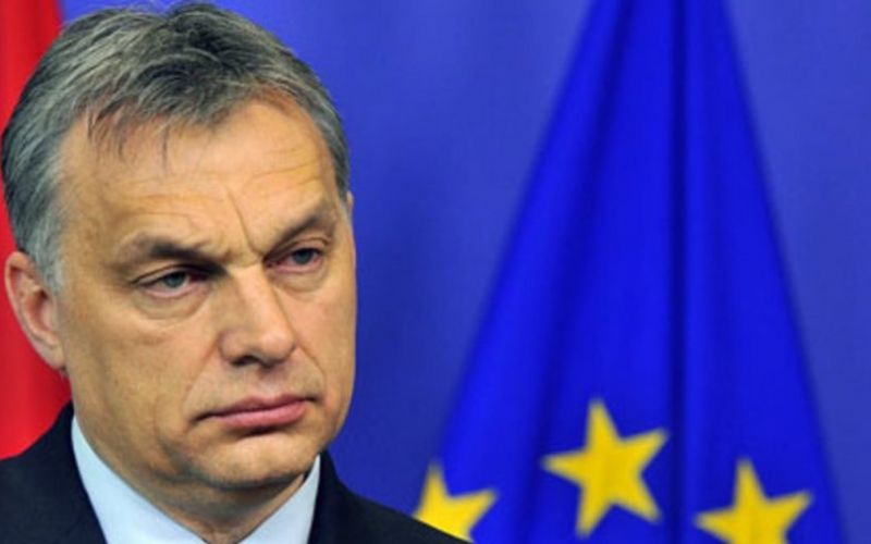 ΕΛΚ: Προειδοποιήσεις για απομάκρυνση του Όρμπαν μετά την νέα επίθεση στον Γιουνκέρ