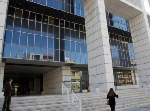 Εισβολή 30 ατόμων στο Εφετείο:14 προσαγωγές
