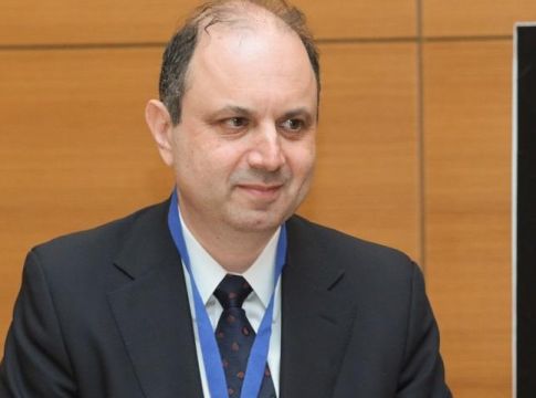 Ο γιατρός οπαδός του Άρη που μεγαλούργησε στην Αφρική