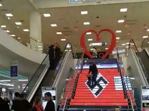 Τι θα συναντήσει ο Ολυμπιακός στο Κίεβο: Σβάστικες σε εμπορικό κέντρο (vid)